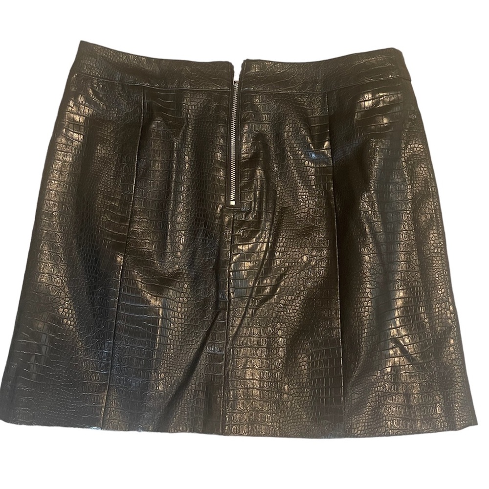 Altar’d state black faux leather skirt with pockets size medium